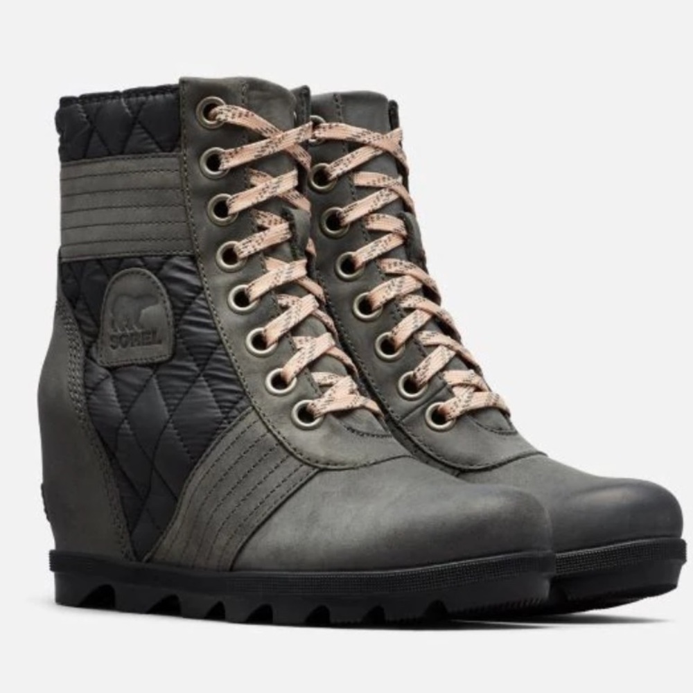 Sorel Lexie Wedge bootie 💗💗💗